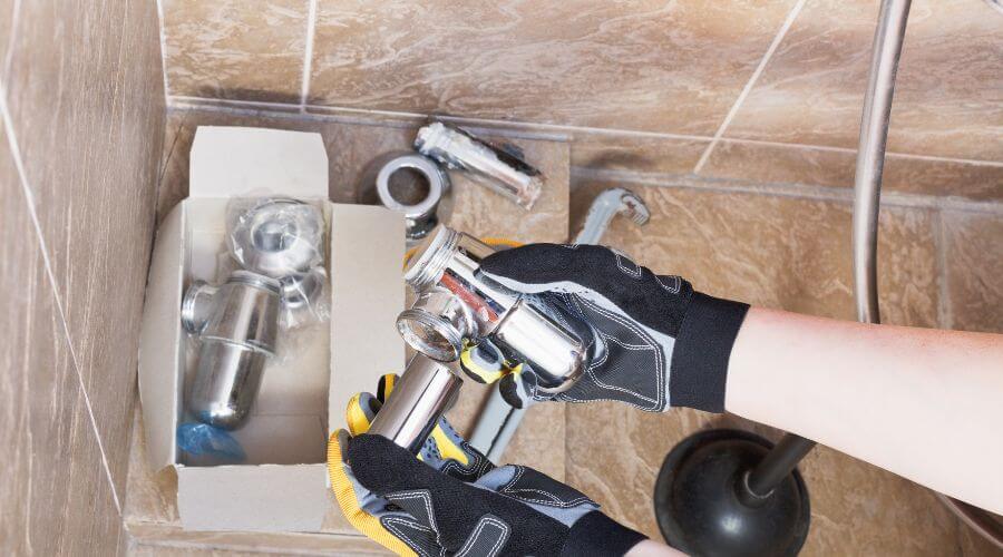 Professional gutter cleaning in Lacassine, LA